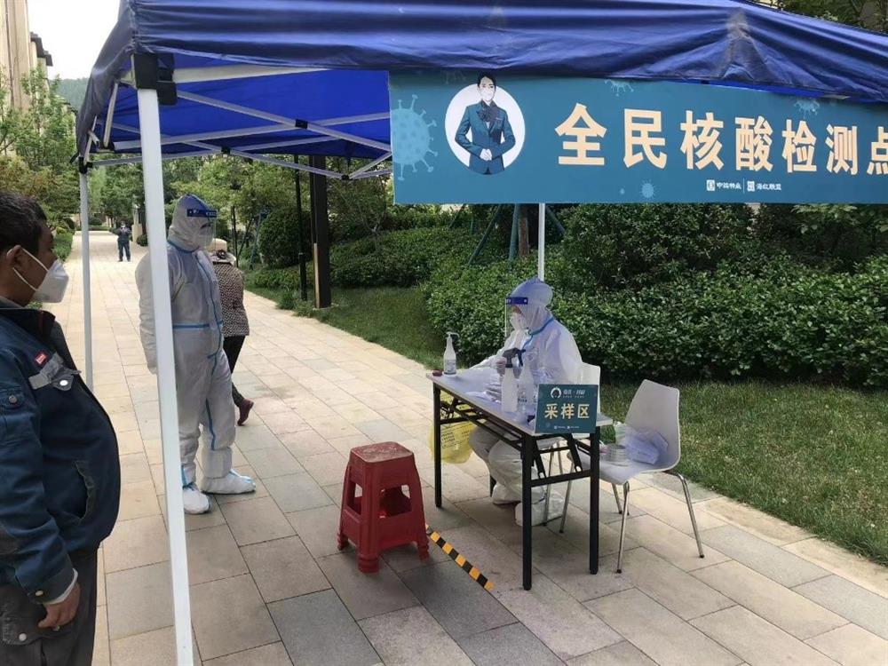 產(chǎn)發(fā)戰(zhàn)疫 | 園區(qū)巾幗不輸男兒，退伍黨員連續(xù)沖鋒在第一線